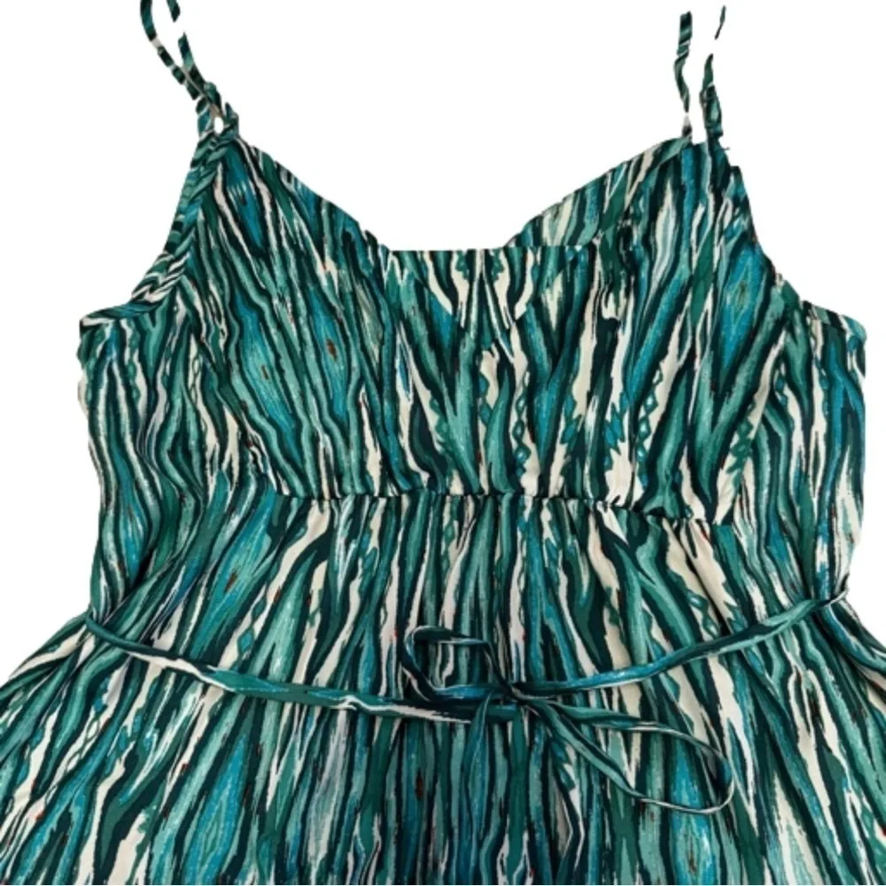 CV by Cynthia Vincent Maxi SunDress
Multi Blue Size XS Tie at back NEW - Picture 7 of 9